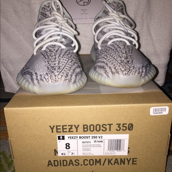REAL VS FAKE ADIDAS YEEZY BOOST 350 V2 BLUE TINT
